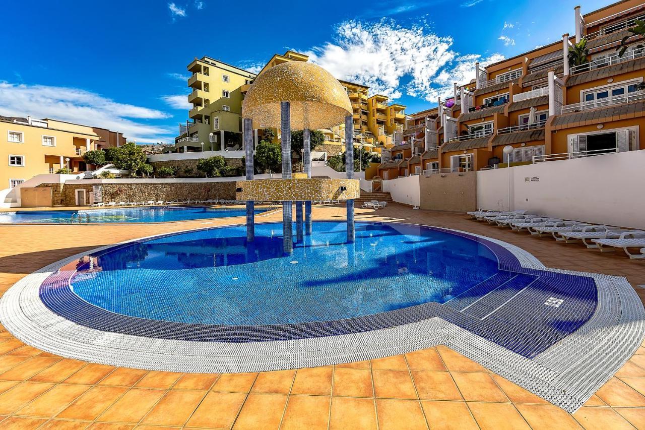 Apartment In The Orlando Complex アデヘ エクステリア 写真