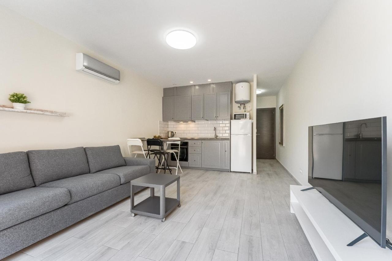 Apartment In The Orlando Complex アデヘ エクステリア 写真