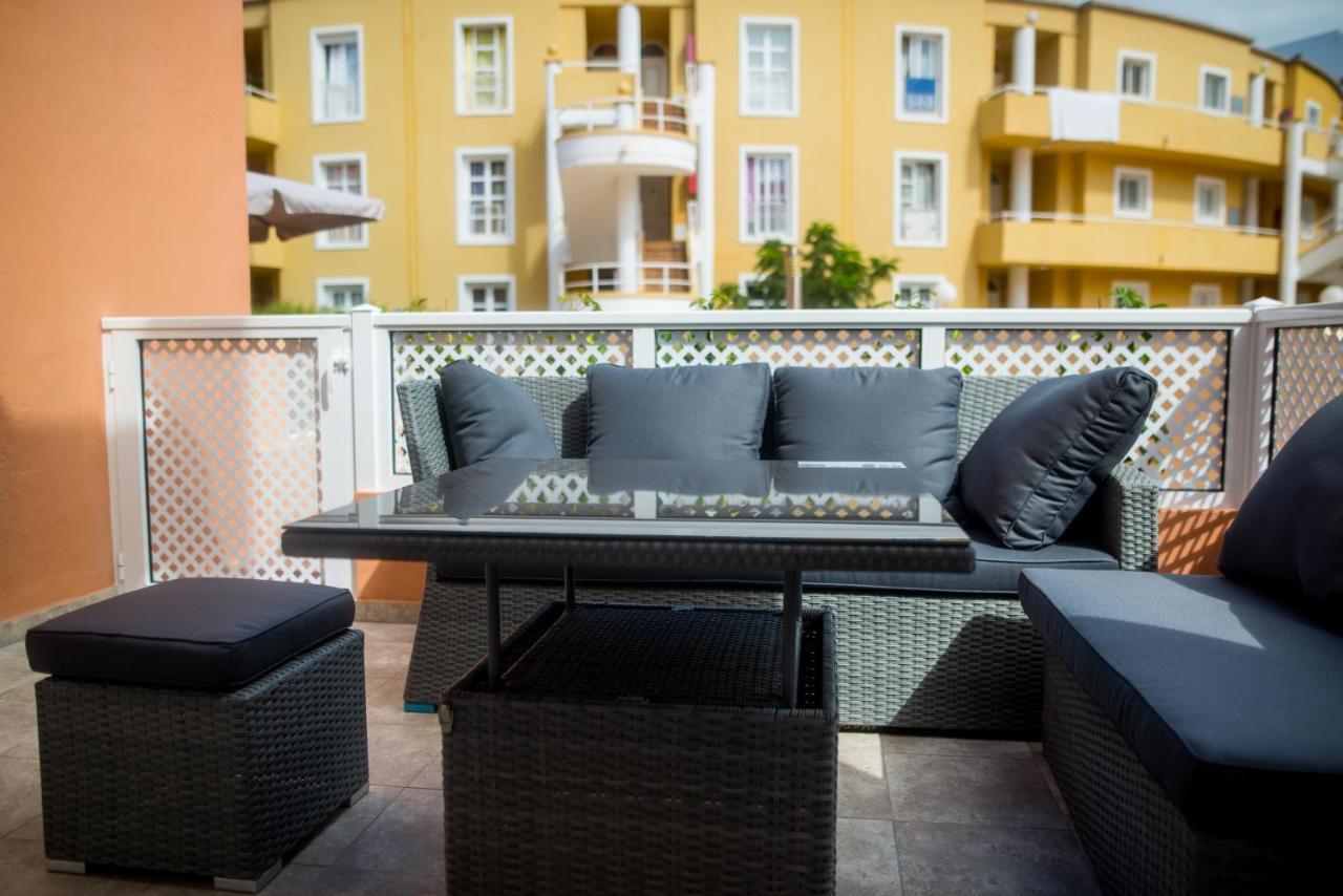 Apartment In The Orlando Complex アデヘ エクステリア 写真