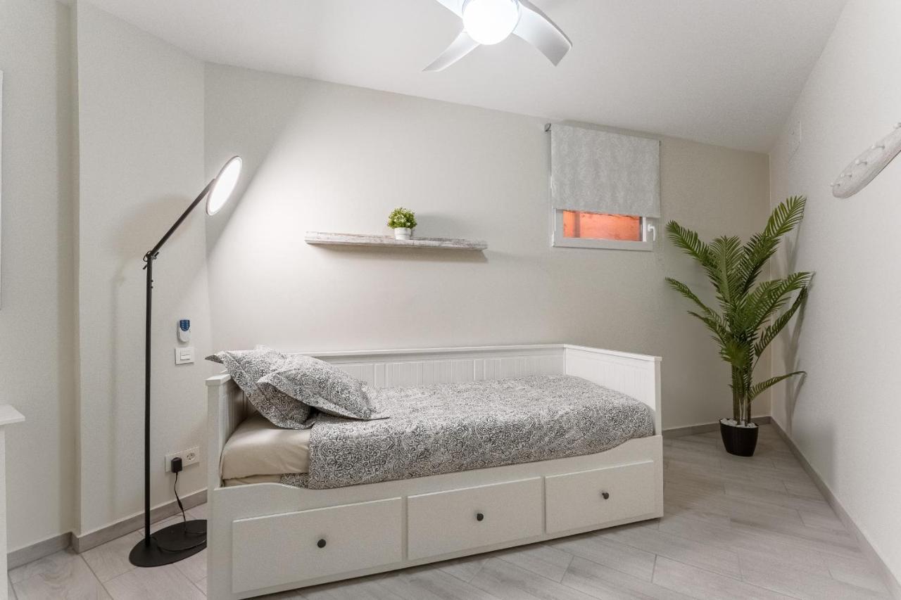 Apartment In The Orlando Complex アデヘ エクステリア 写真